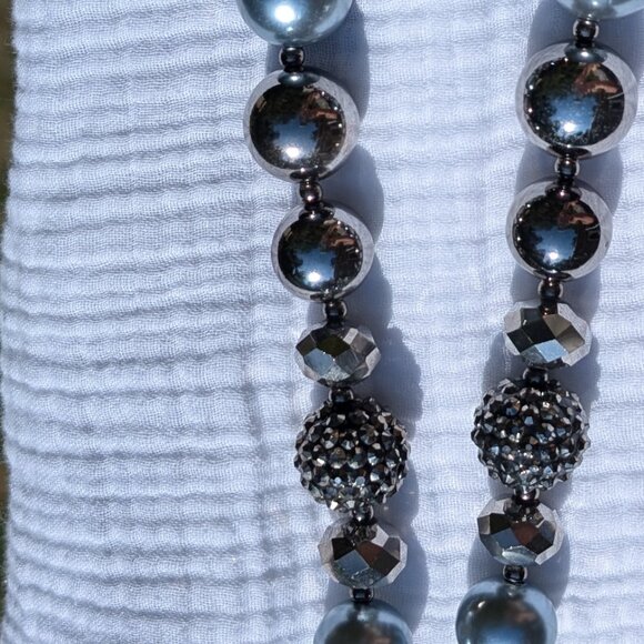 Large Rhinestone Ball Necklace, Big Gray Pearl Beaded Choker, Vintage Bling Neck - Picture 2 of 6